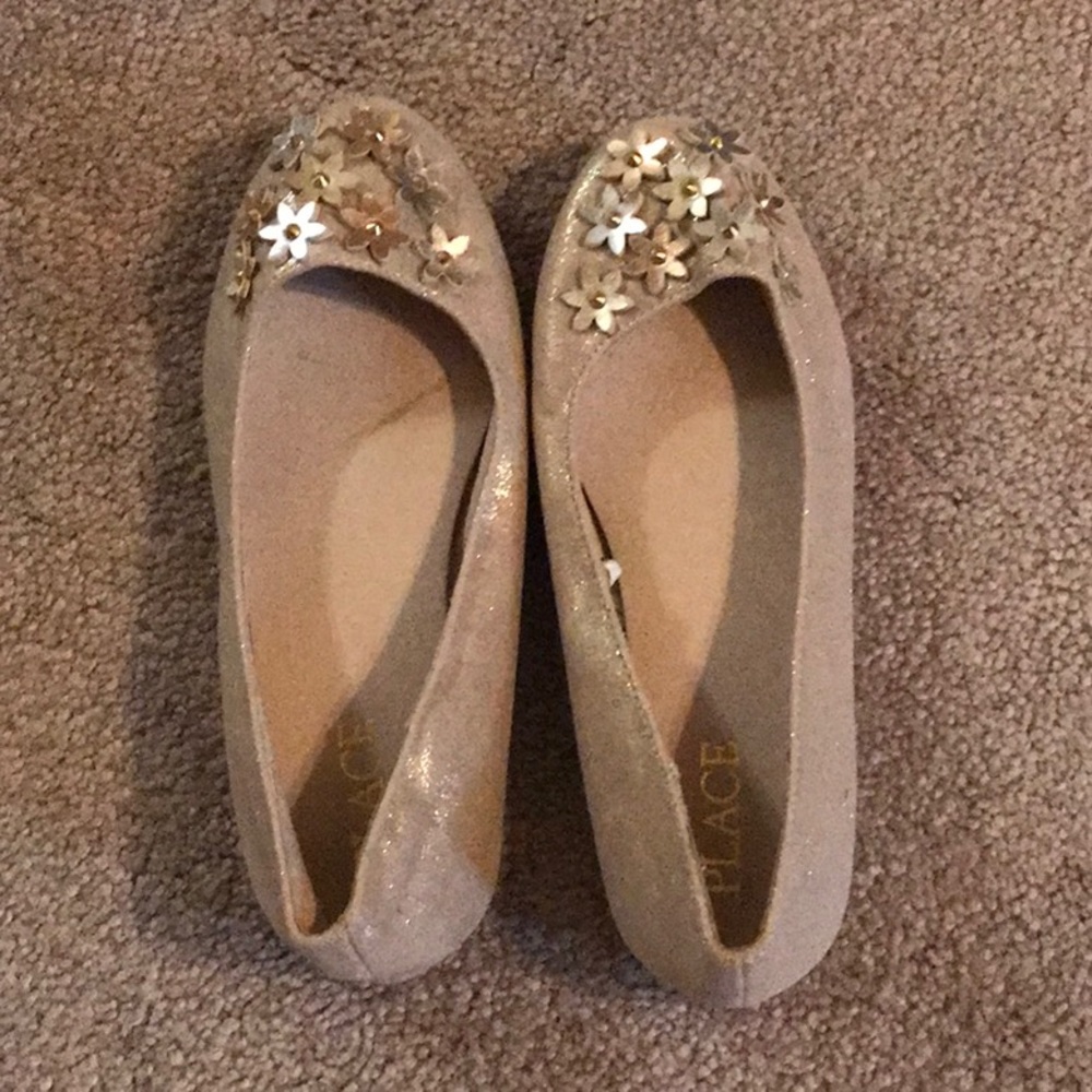 Children’s shoes